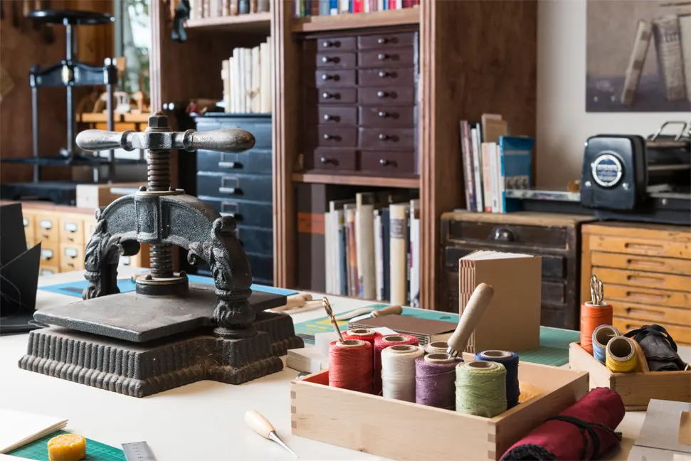 Beispielinhalt (Bild) Bücher binden