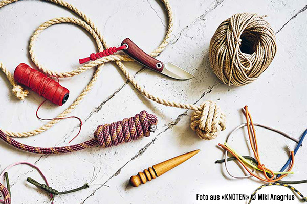 Knoten: Hunde- und Katzenspielzeug