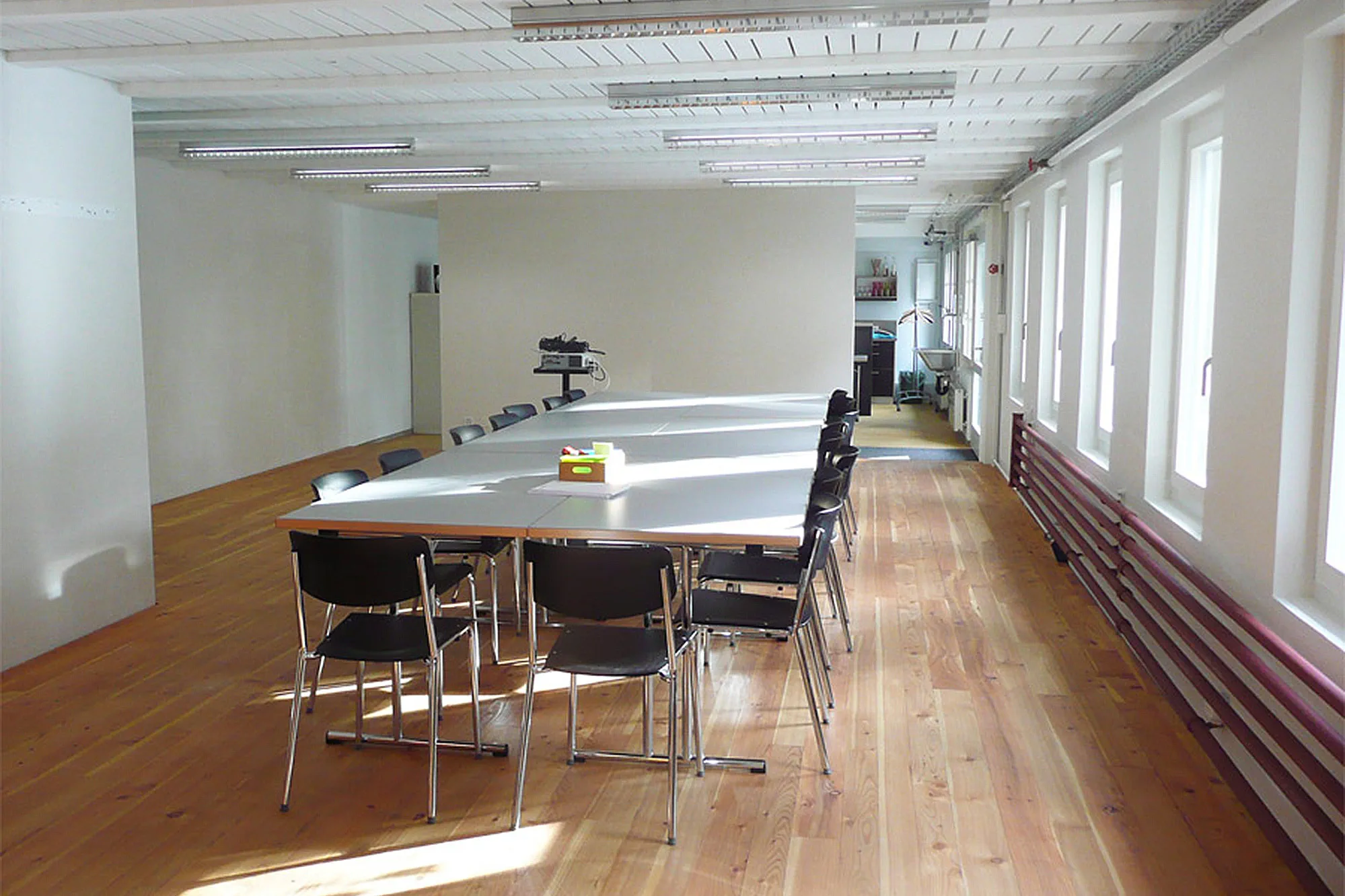 Sitzungsraum mit möglicher Tischanordnung